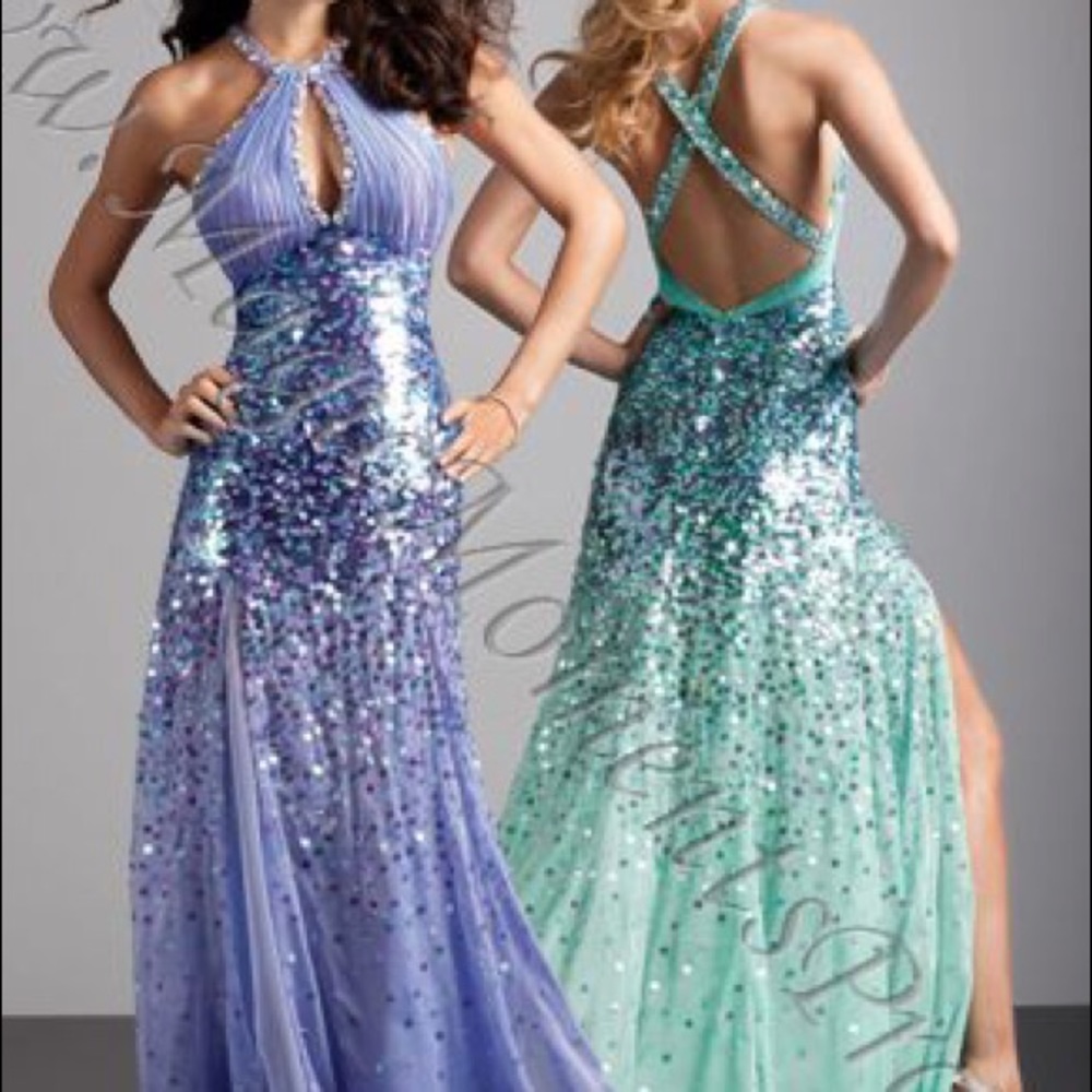 Flaunt Prom Dress